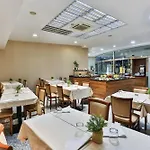 Szálloda Kings Park Podgorica