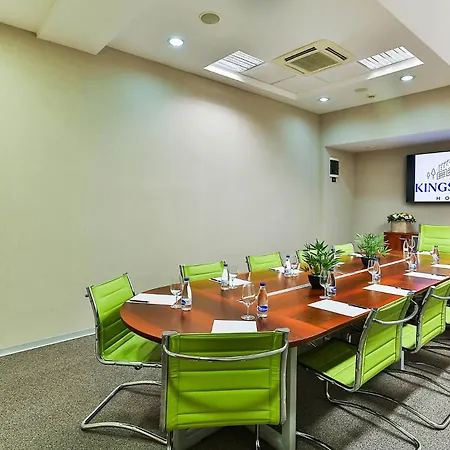 Kings Park 4* Подгорица