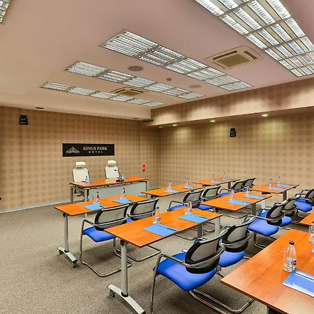 Kings Park 4* Подгорица