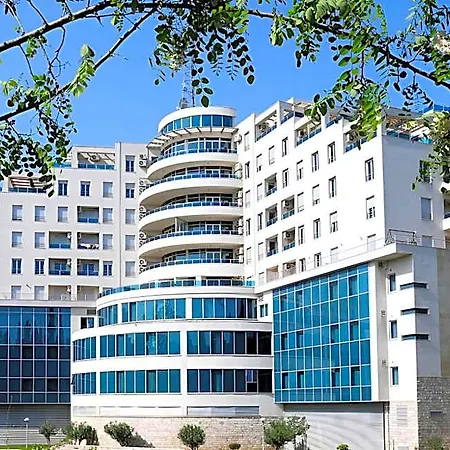 Kings Park מלון
