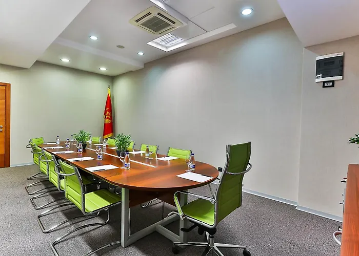 Kings Park Готель 4*