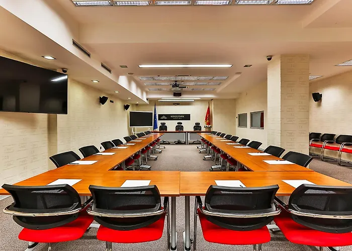 Kings Park Готель 4*